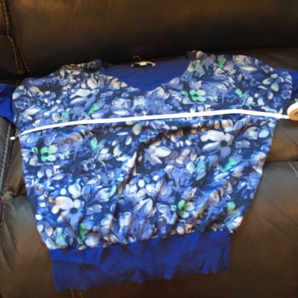 Ann Taylor Loft Beautiful Blouse - Picture 3 of 6